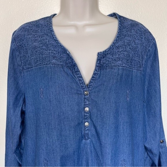 Nurture Chambray Denim Roll Tab Sleeve Embroidered Blue Shift Dress Women XL - Picture 3 of 16